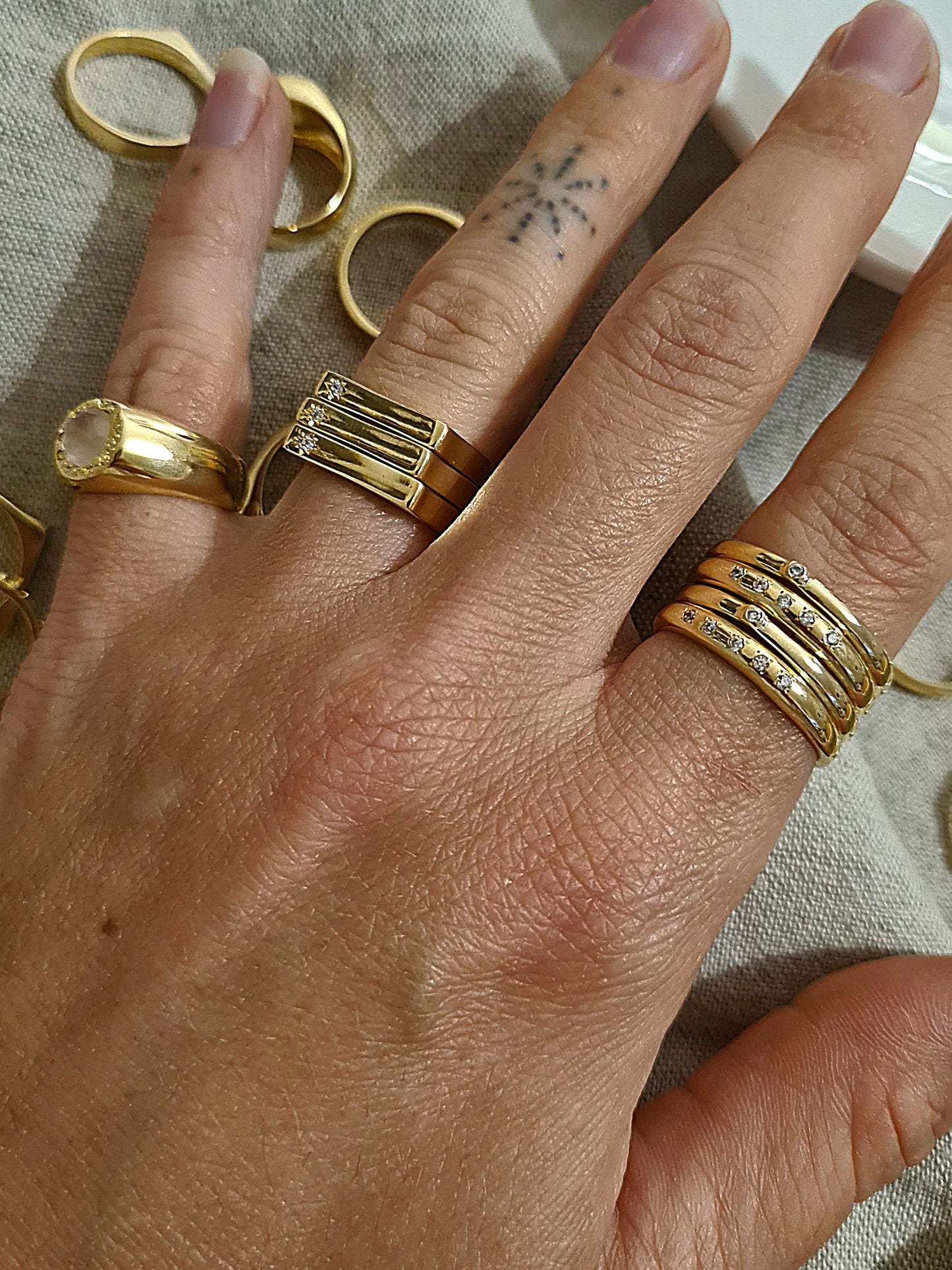 Bar Signet Ring Gold Plated
