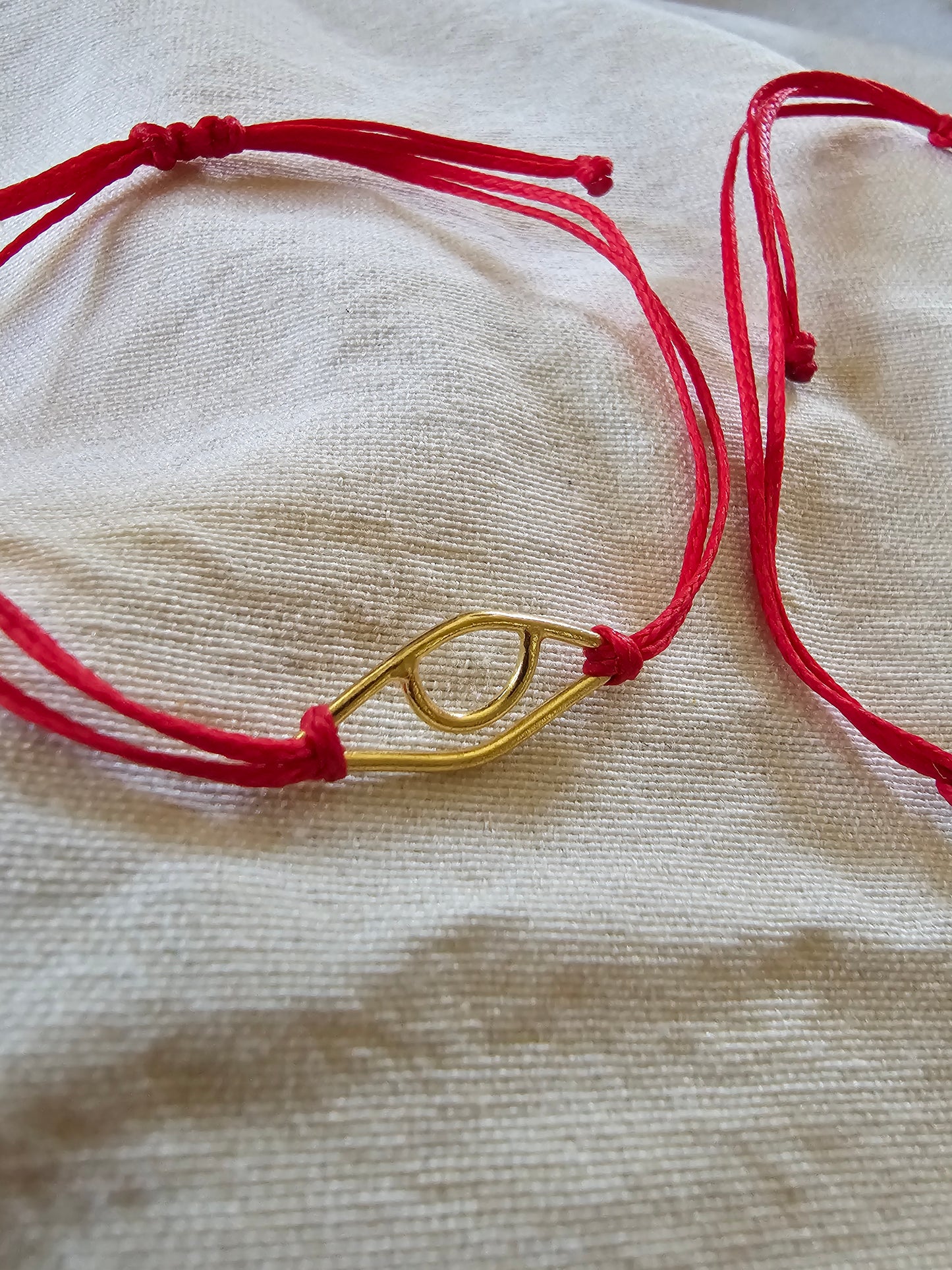 Eye of Horus Thread Bracelet Gold Plated