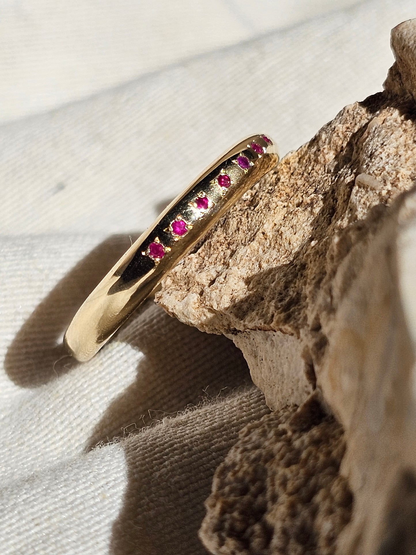 Maya Ring 14K