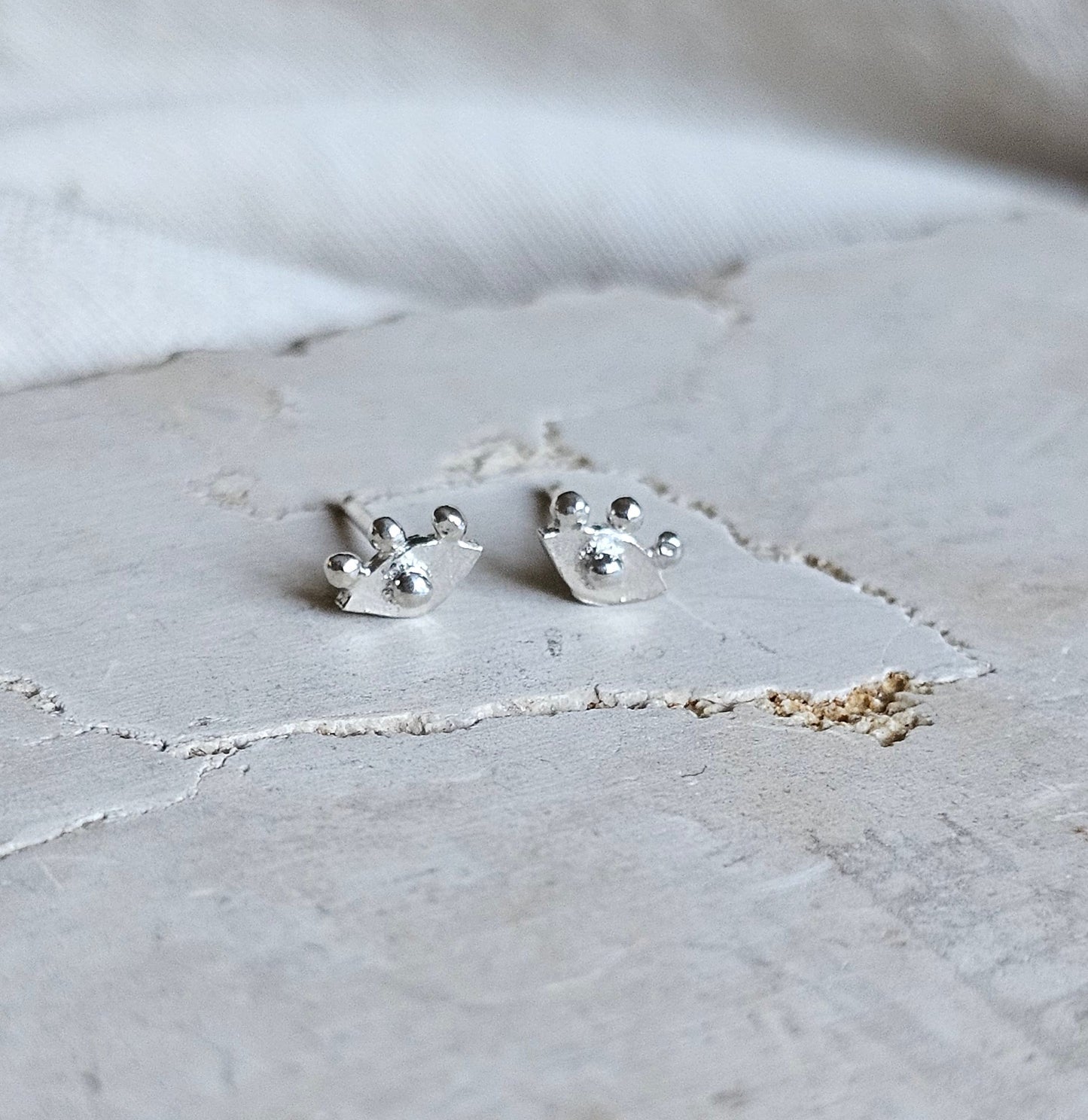 Tiny Eye Stud Silver