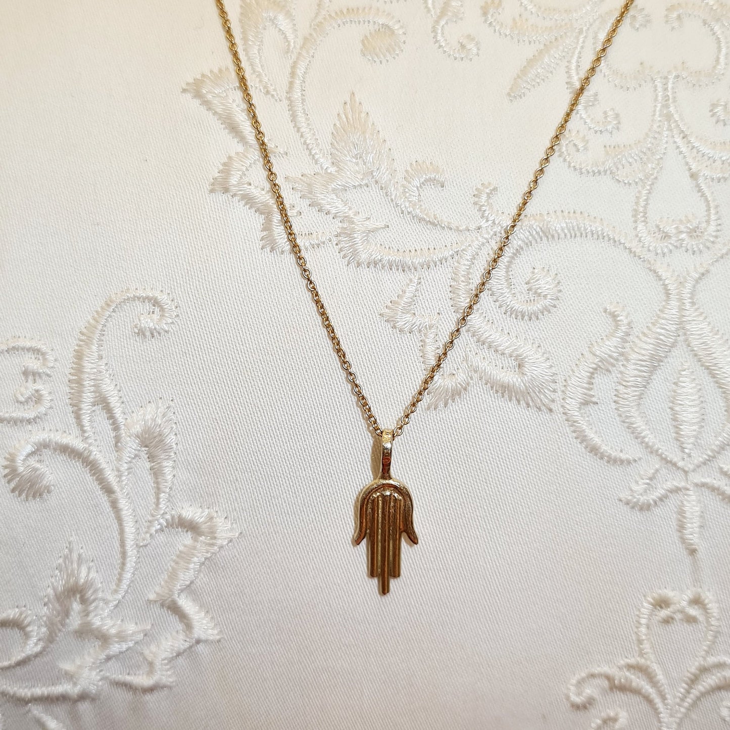 Hamsika Amulet Necklace 14K