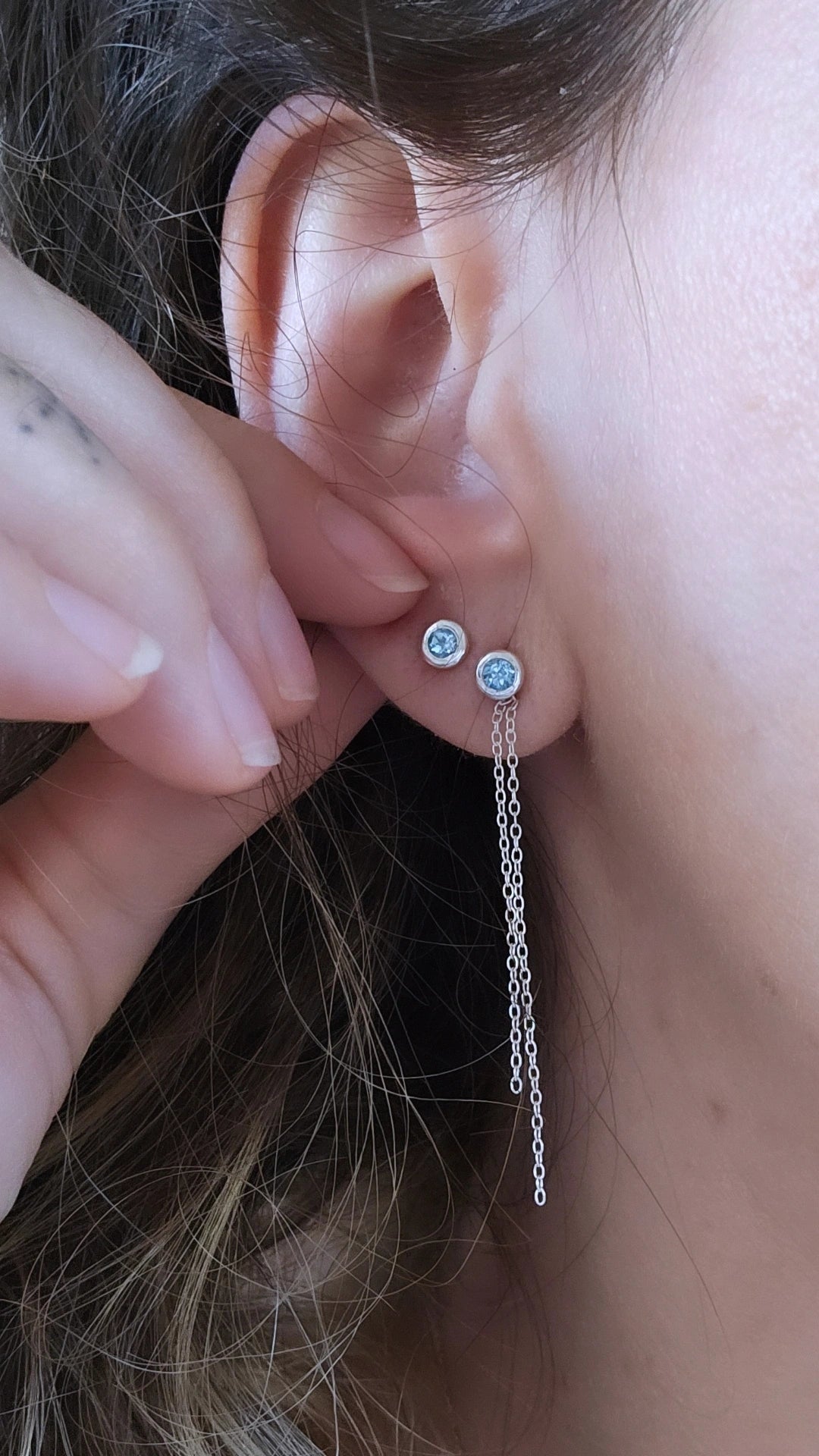 Dot Gem Chain Studs