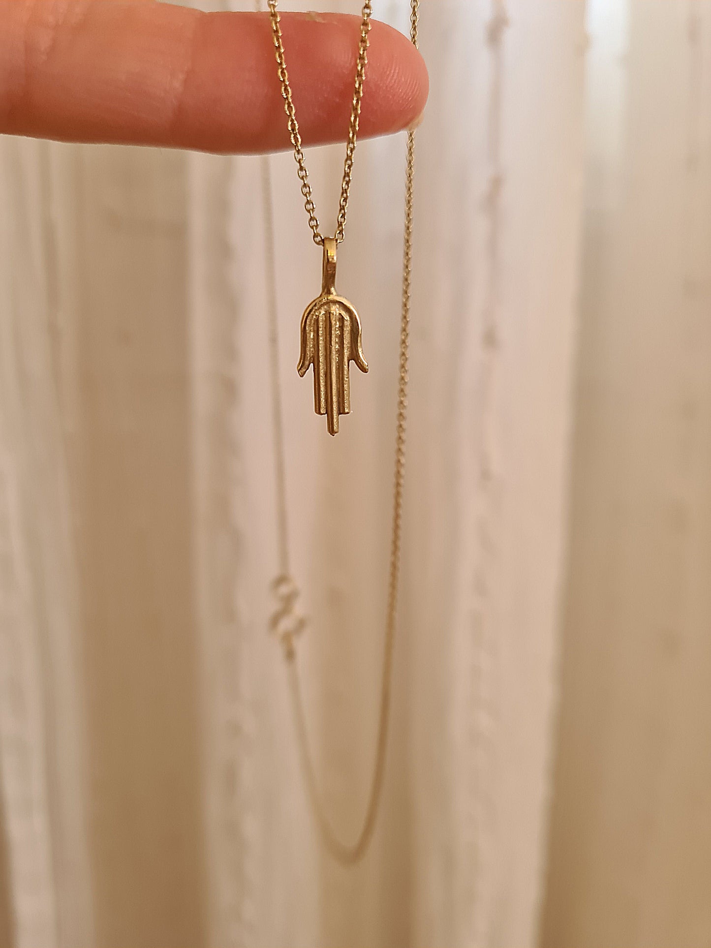 Hamsika Amulet Necklace 14K