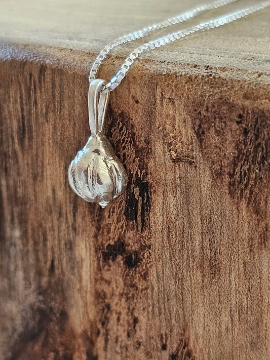 Garlic Amulet Necklace Silver