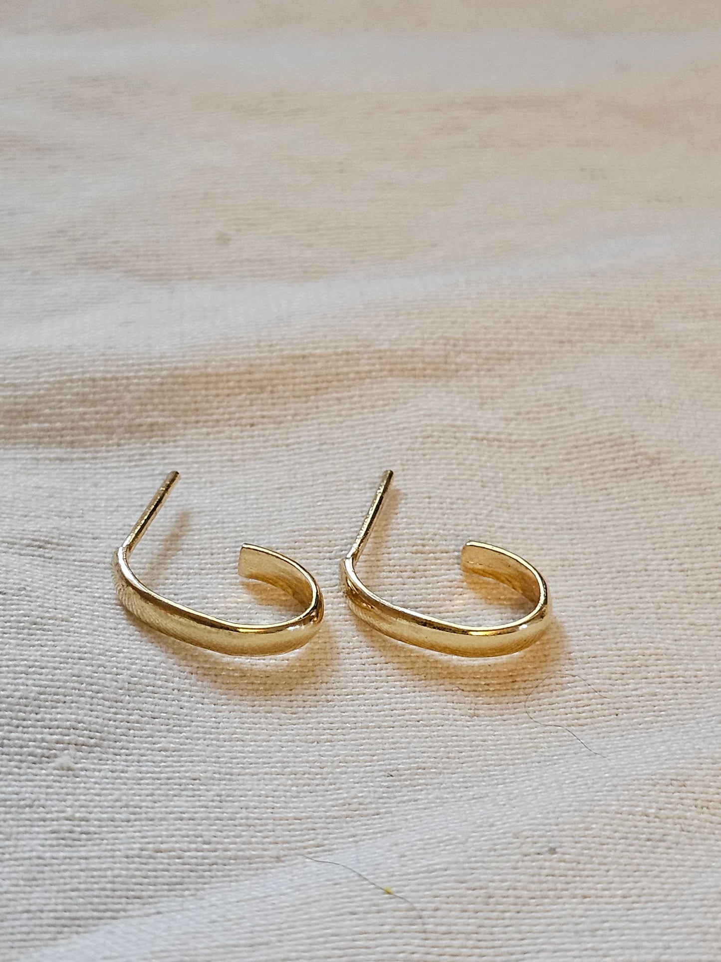 Oval Open Hoop Earrings Gold Plated