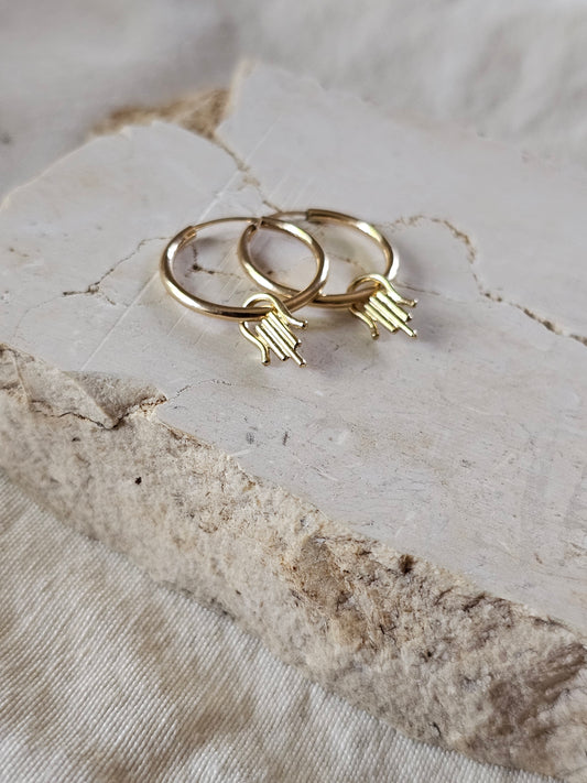 Hamsika Hoop Earrings 14K