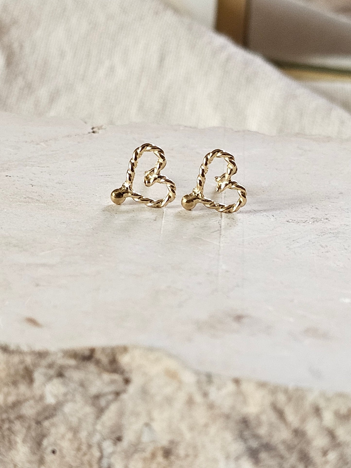 Heart Stud Earrings 14K