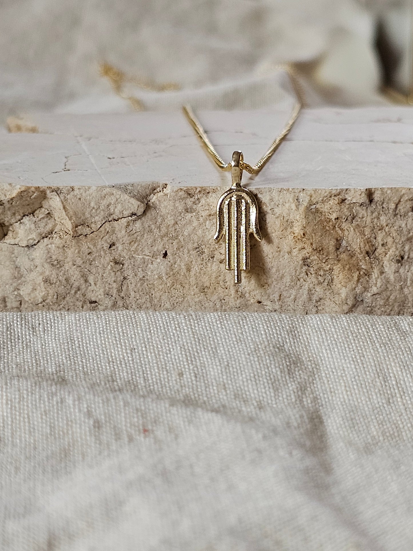 Hamsika Amulet Necklace Gold Plated