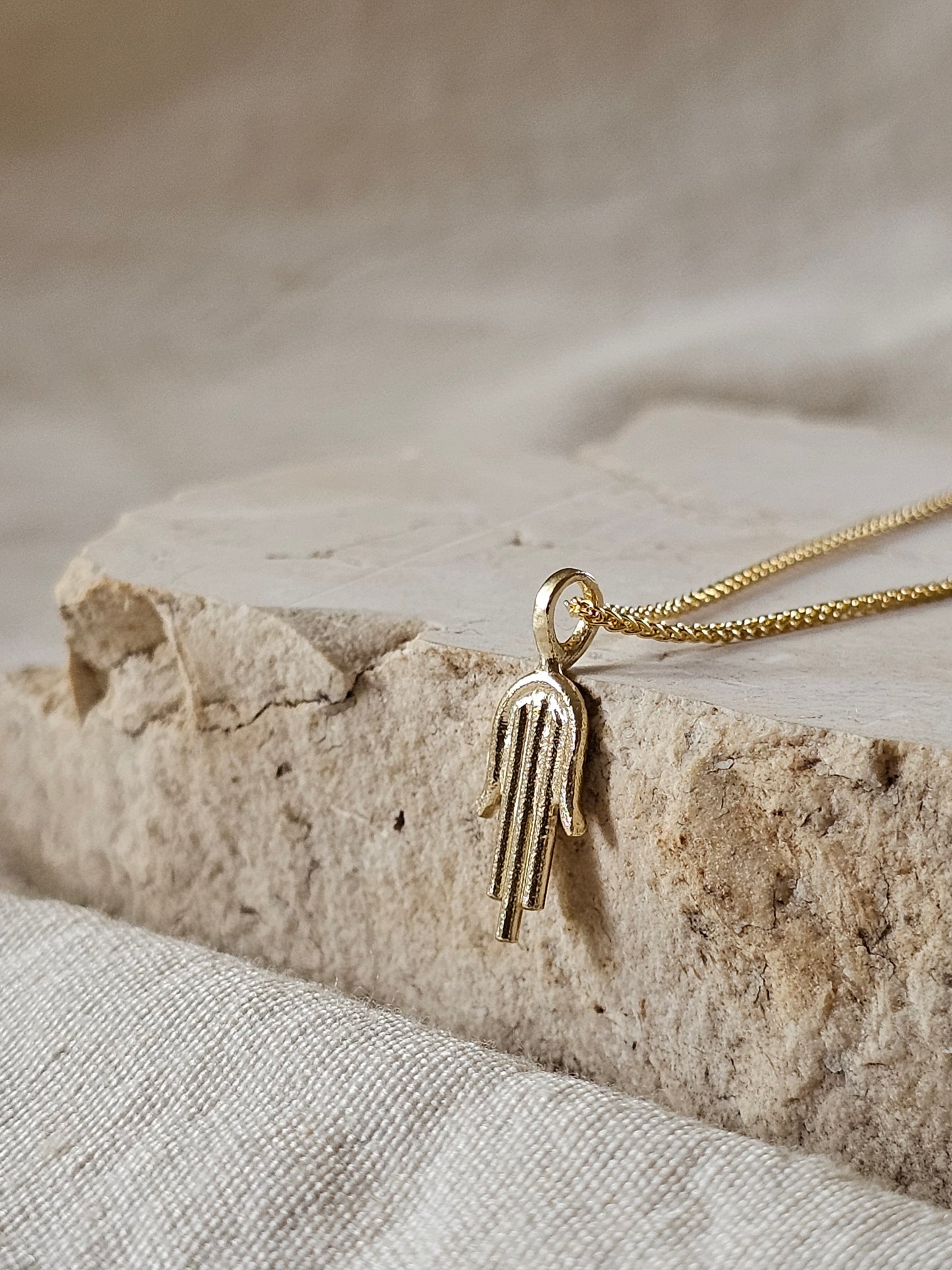 Hamsika Amulet Necklace 14K