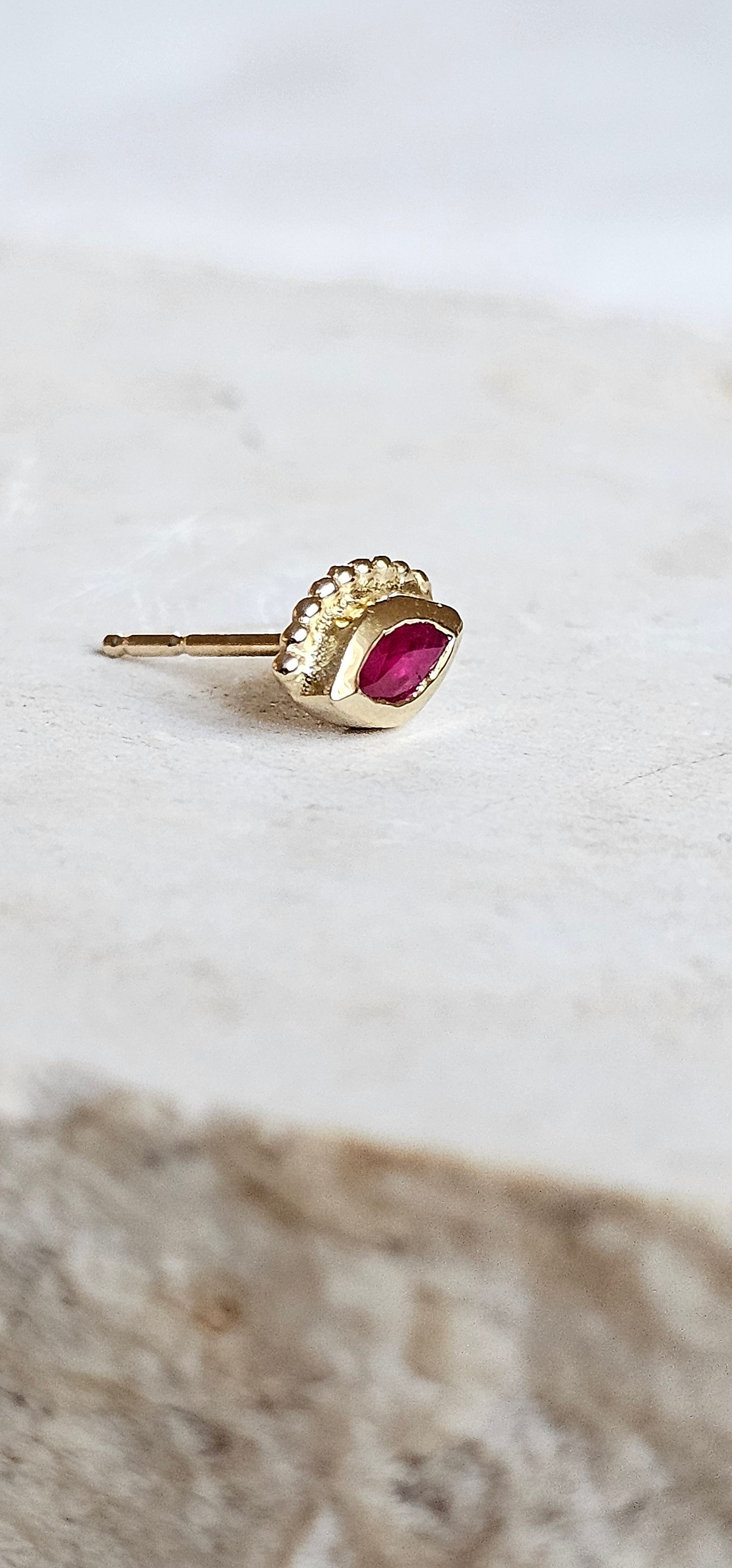 Ruby Eye 14K