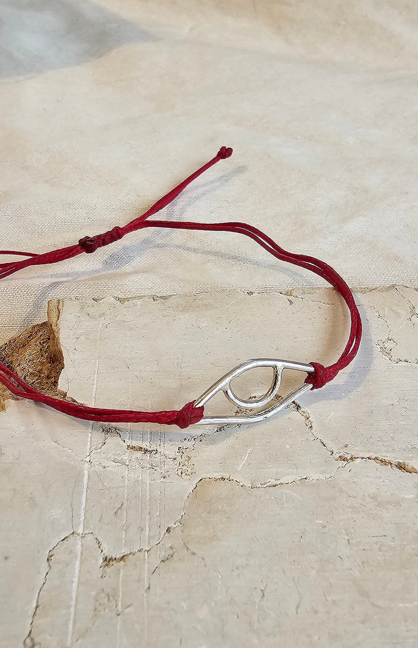 Eye of Horus Thread Bracelet Silver