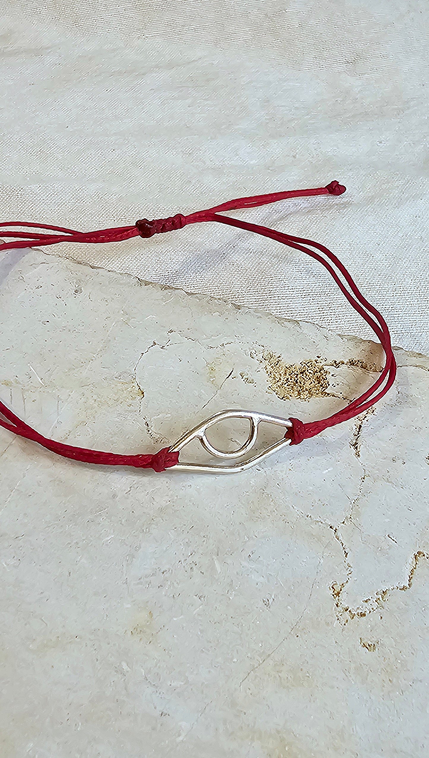 Eye of Horus Thread Bracelet Silver