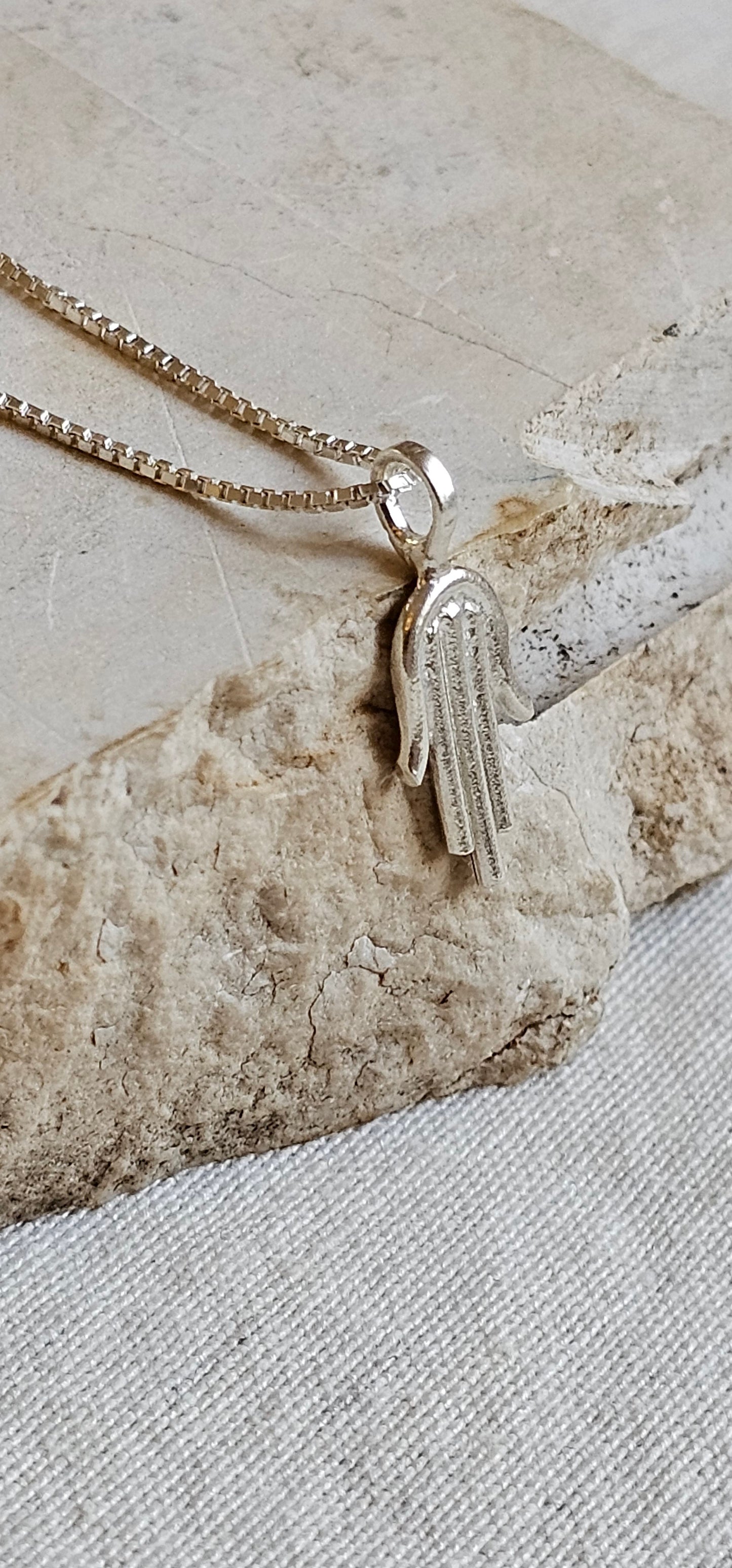 Hamsika Amulet Necklace Silver