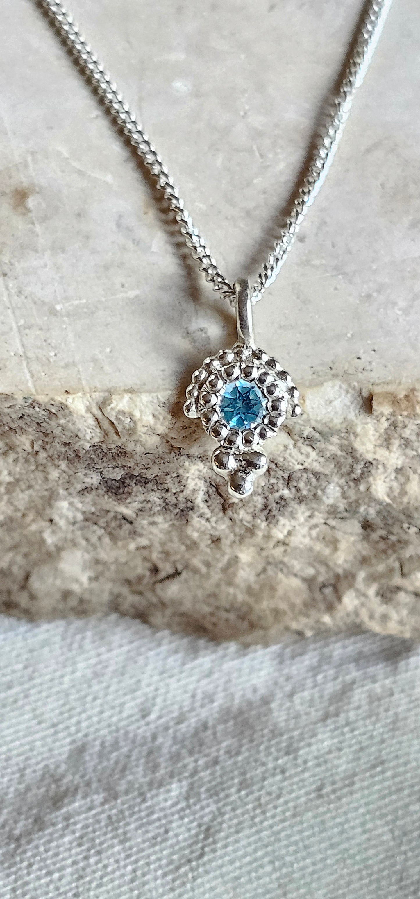 Owl Eye Necklace Silver