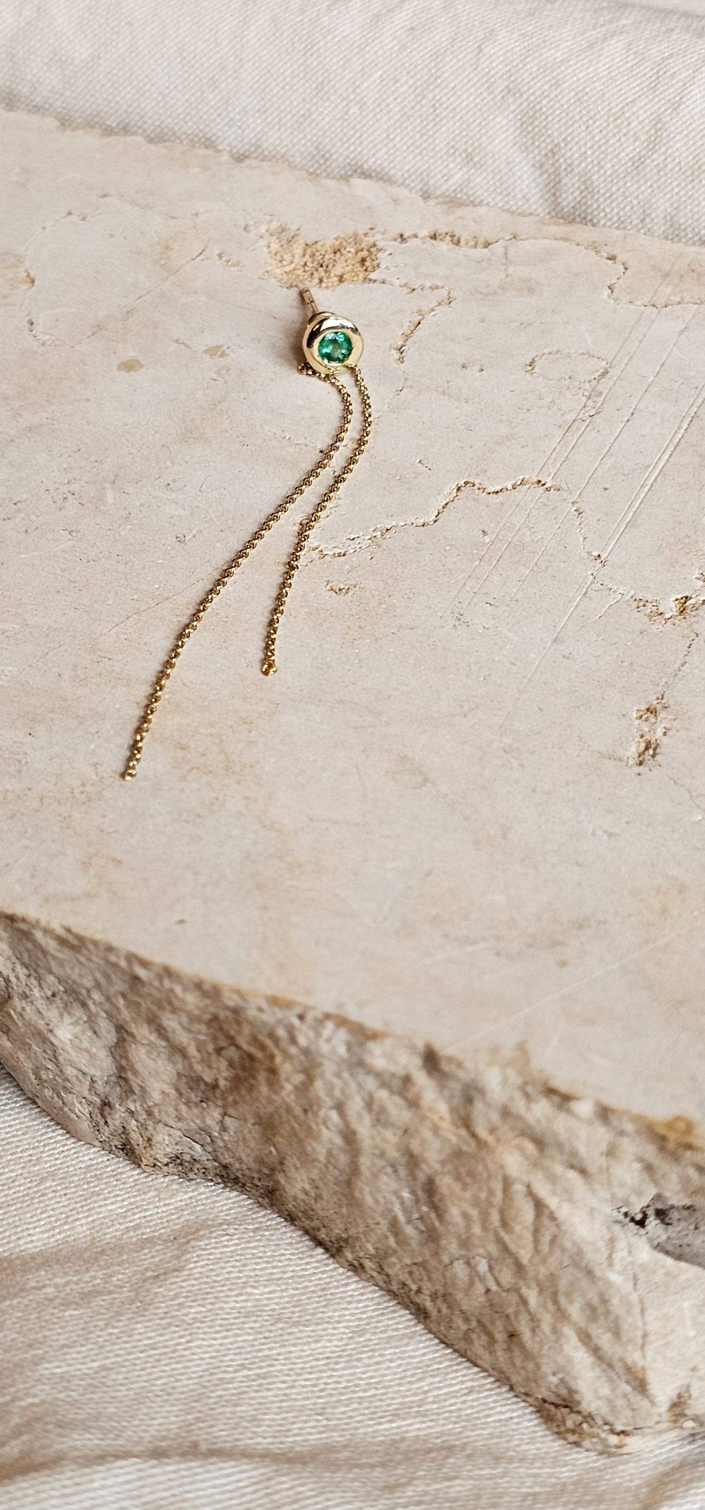 Gem Dot Chain Stud 14K