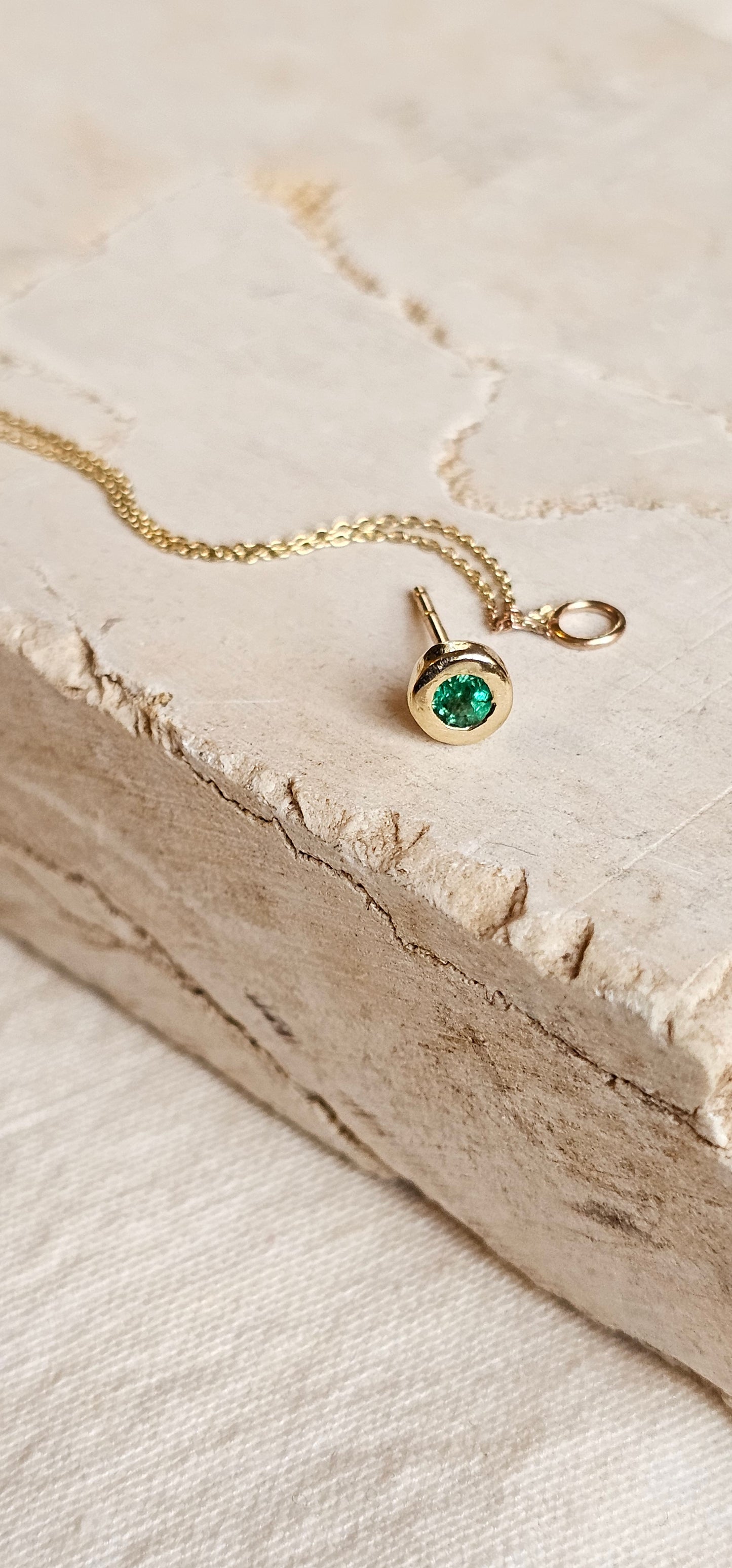Gem Dot Chain Stud 14K
