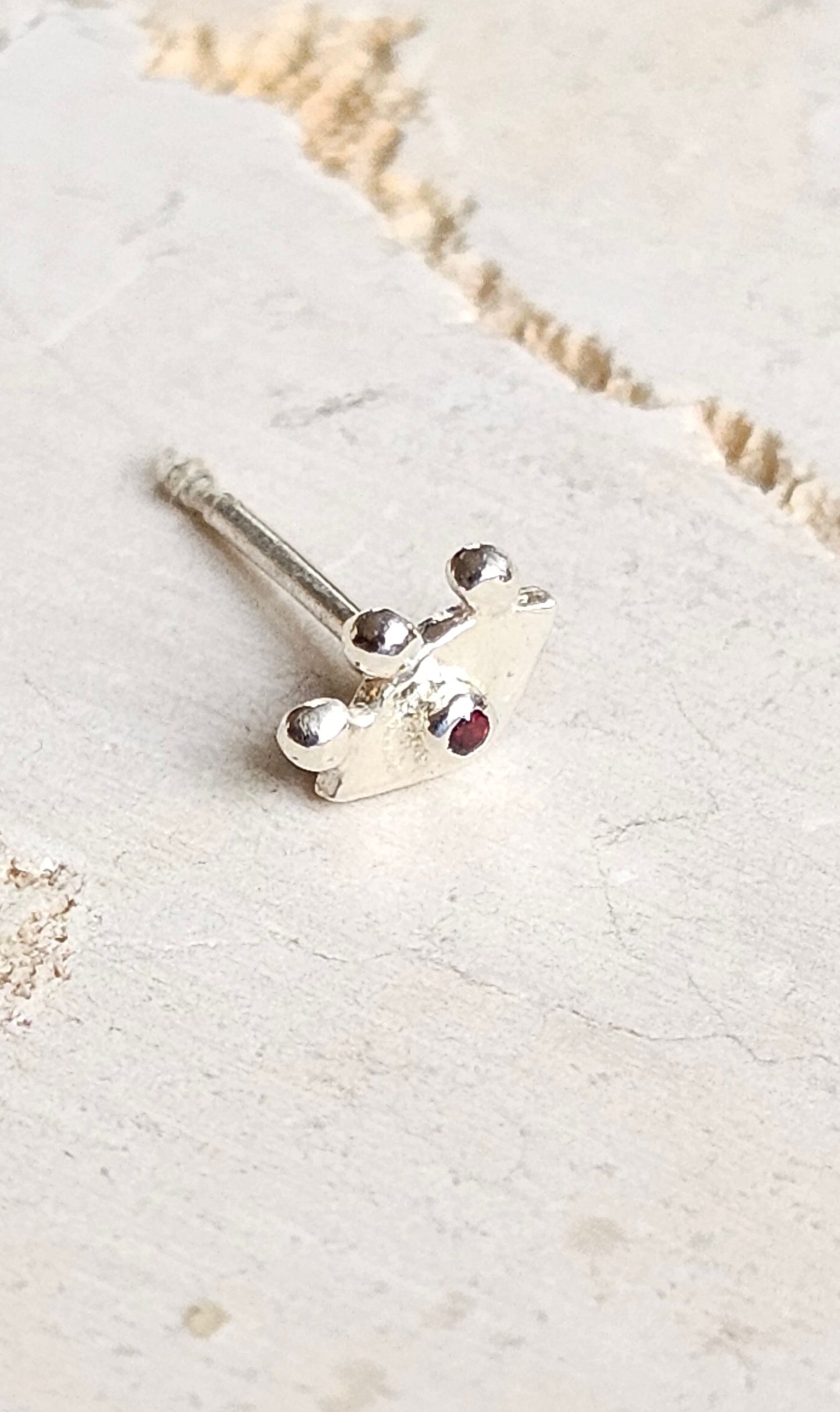 Tiny Garnet Eye Stud Silver
