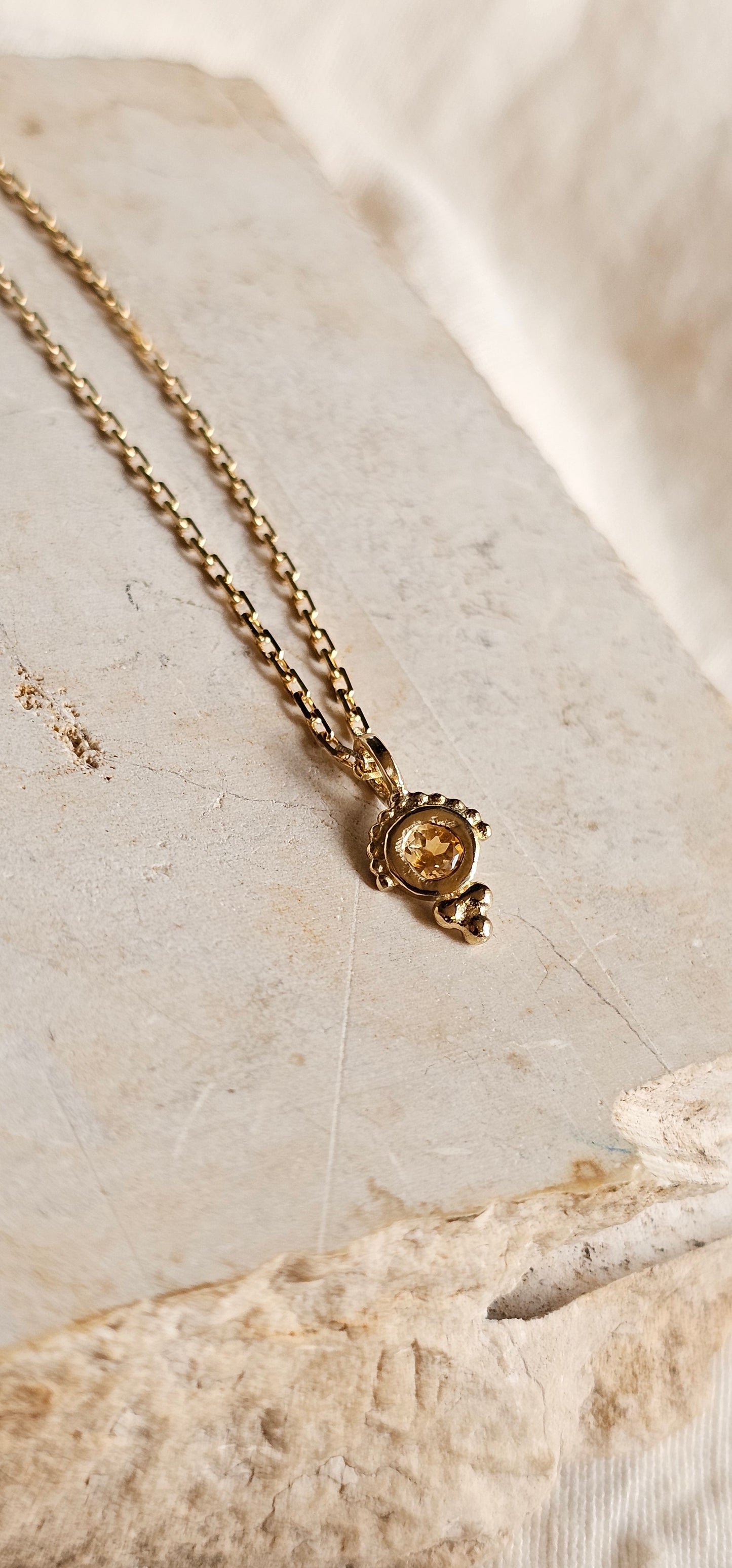 Owl Eye Citrine Necklace 14K